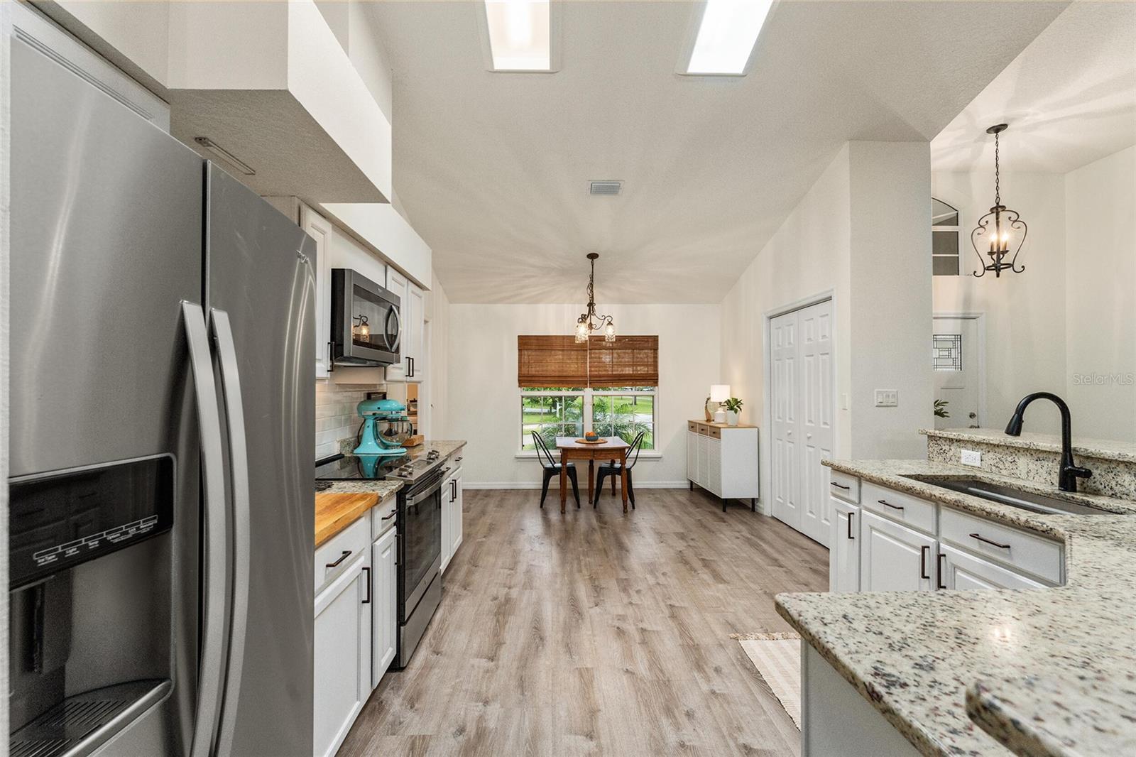 Image 14 of 16 For 7237 Edmund Court