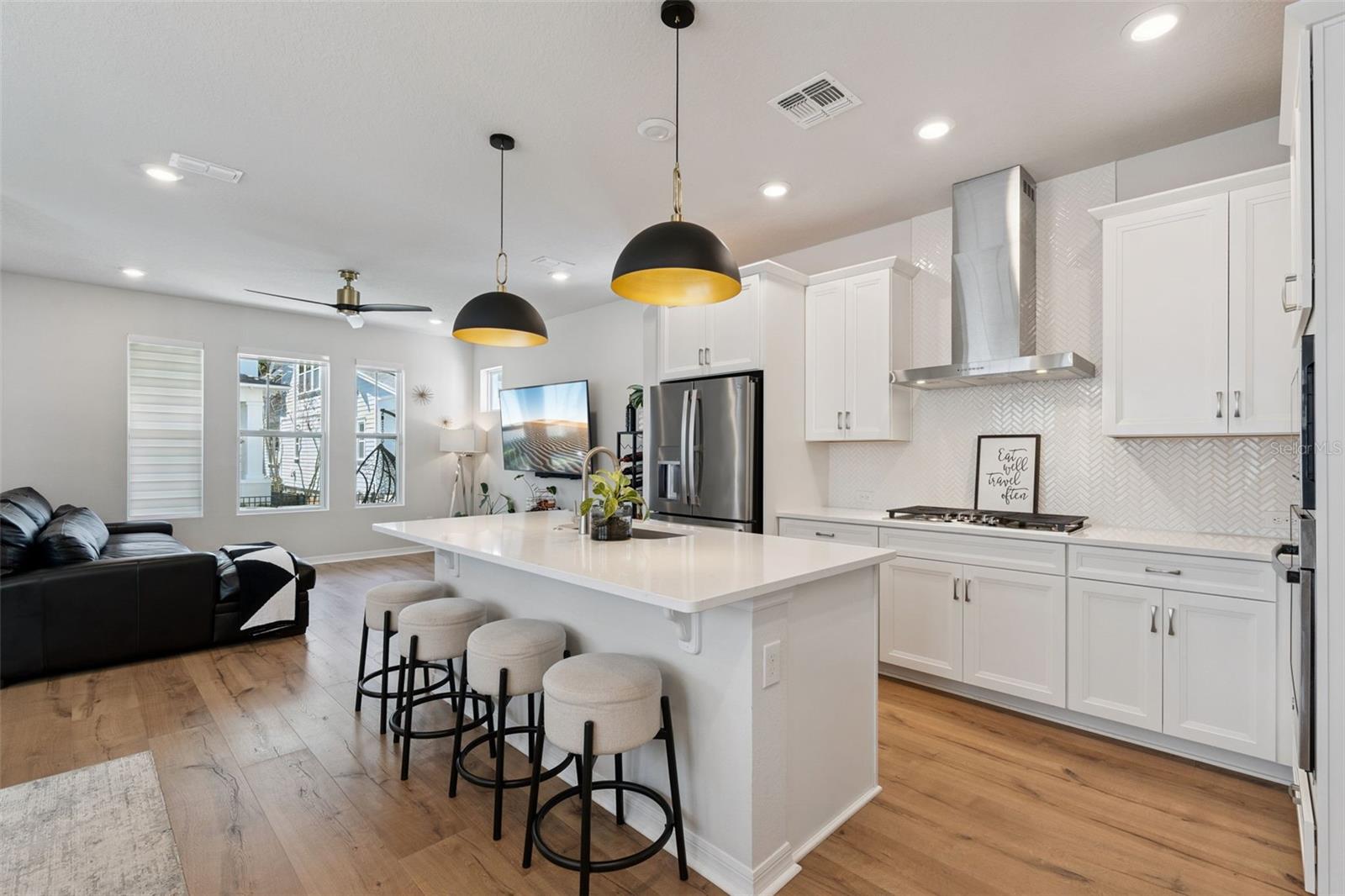 Image 11 of 60 For 936 Kylee Aly