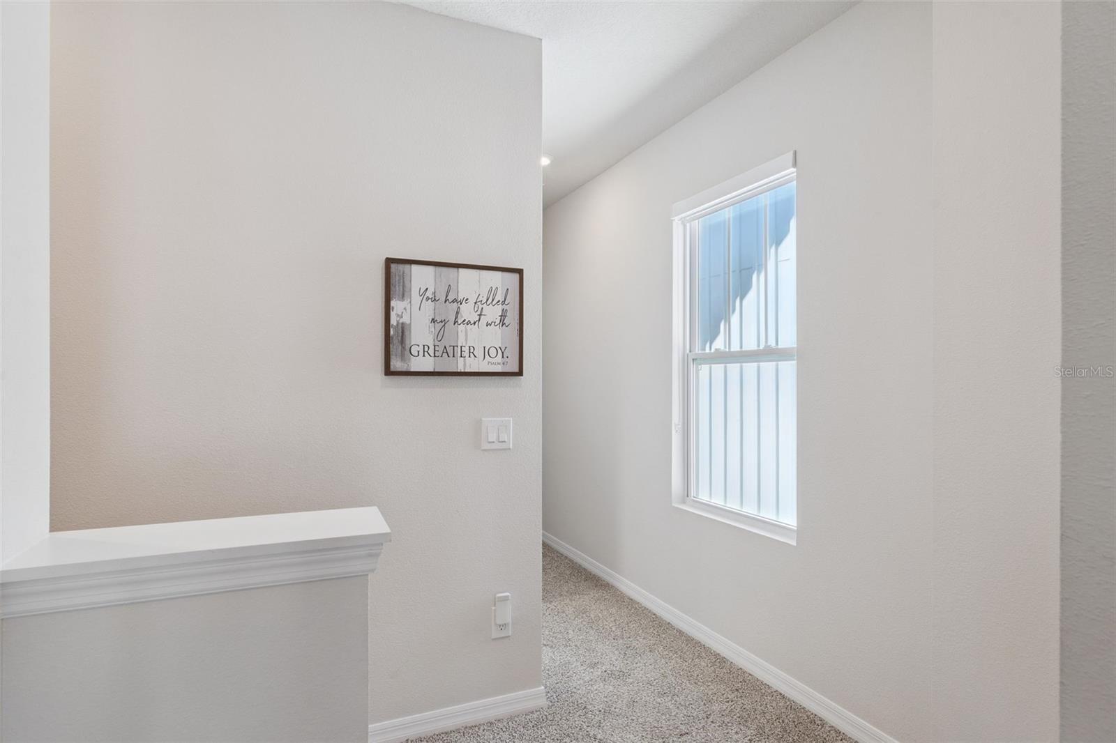 Image 17 of 60 For 936 Kylee Aly