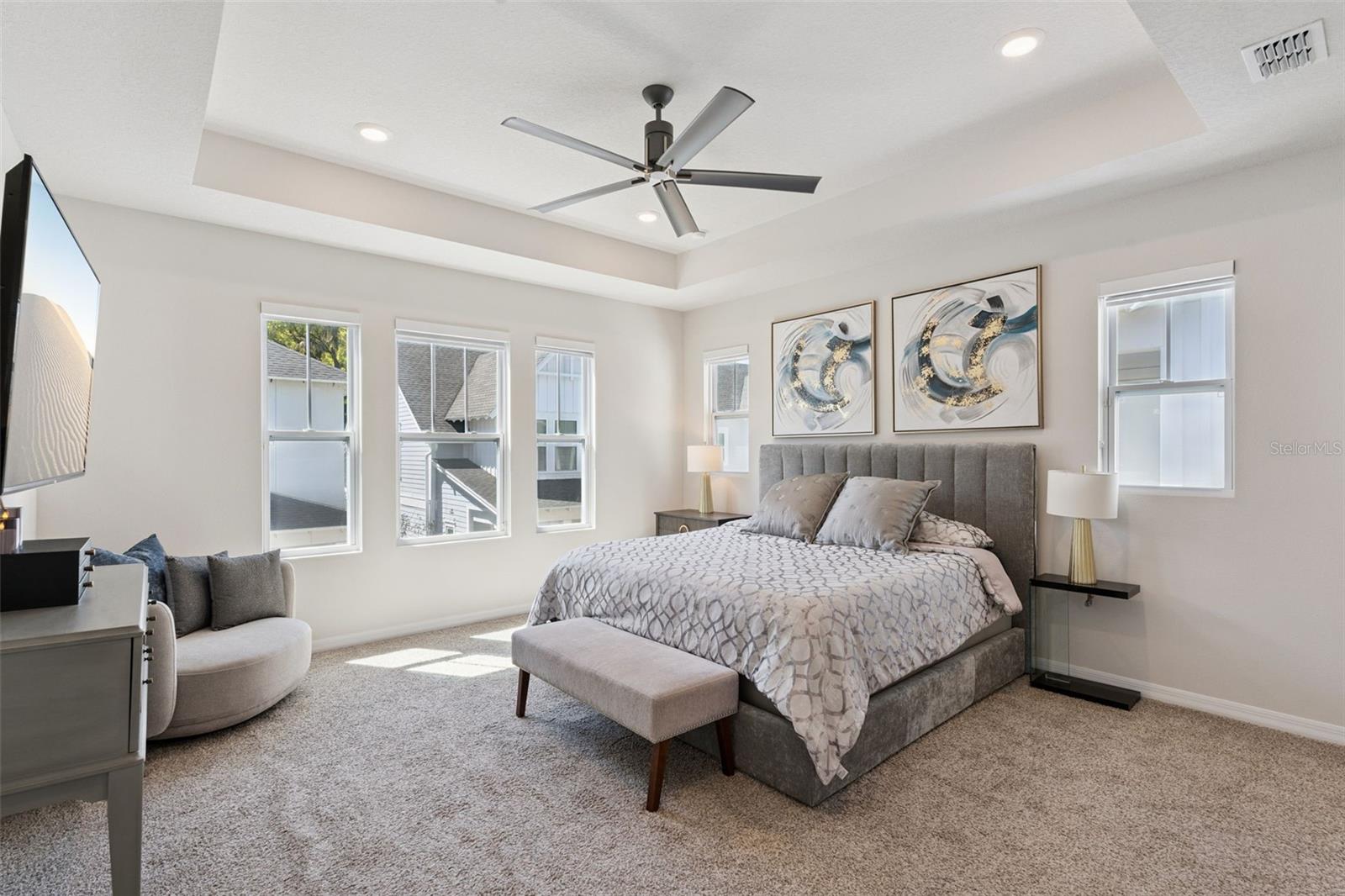 Image 21 of 60 For 936 Kylee Aly