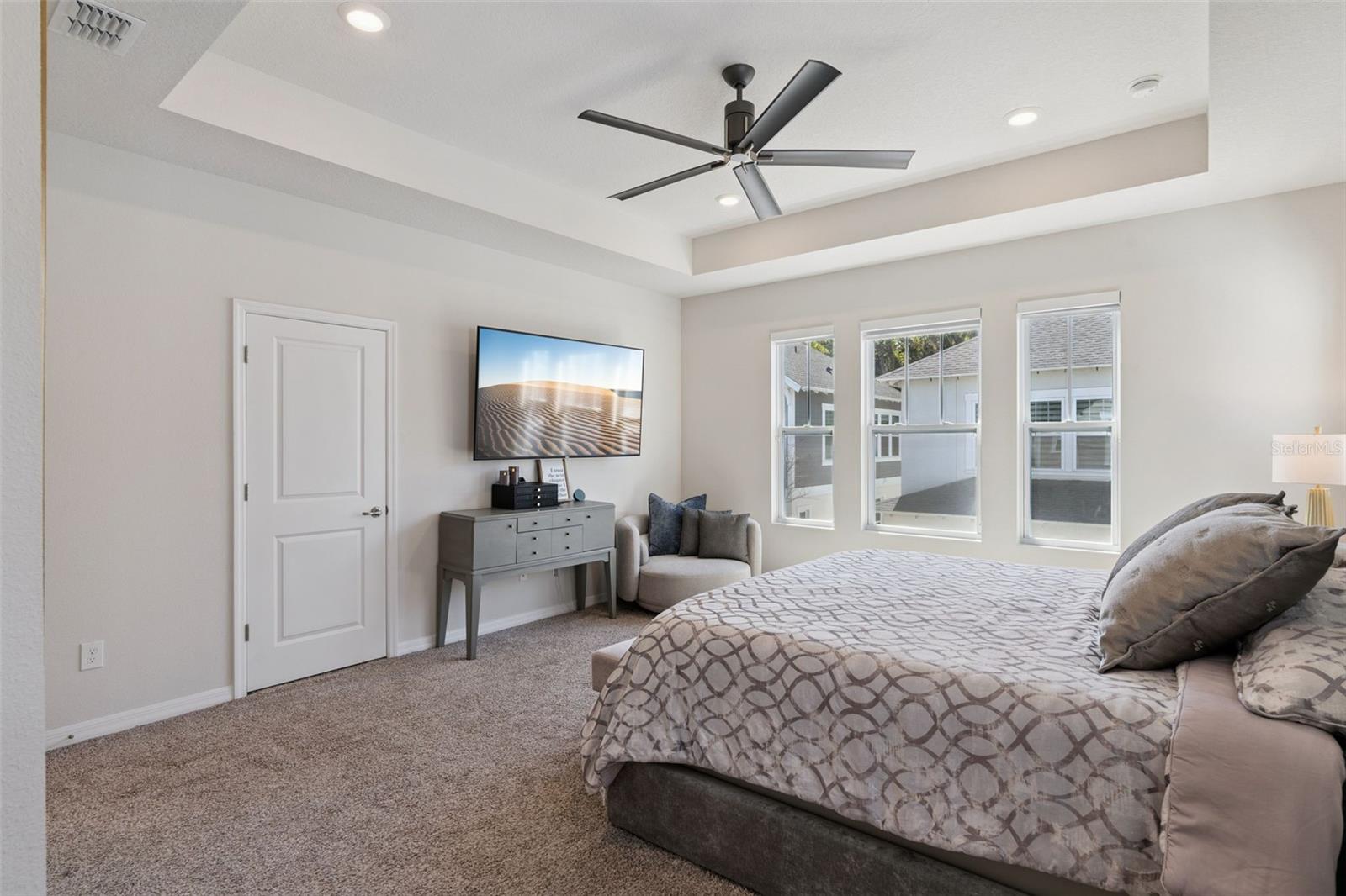 Image 22 of 60 For 936 Kylee Aly