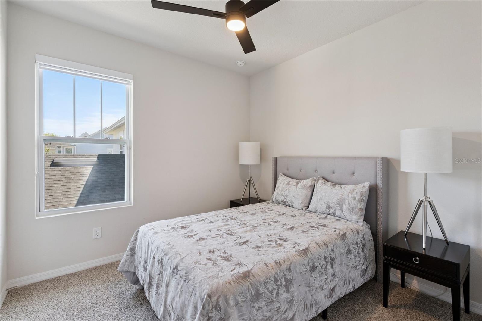 Image 23 of 60 For 936 Kylee Aly