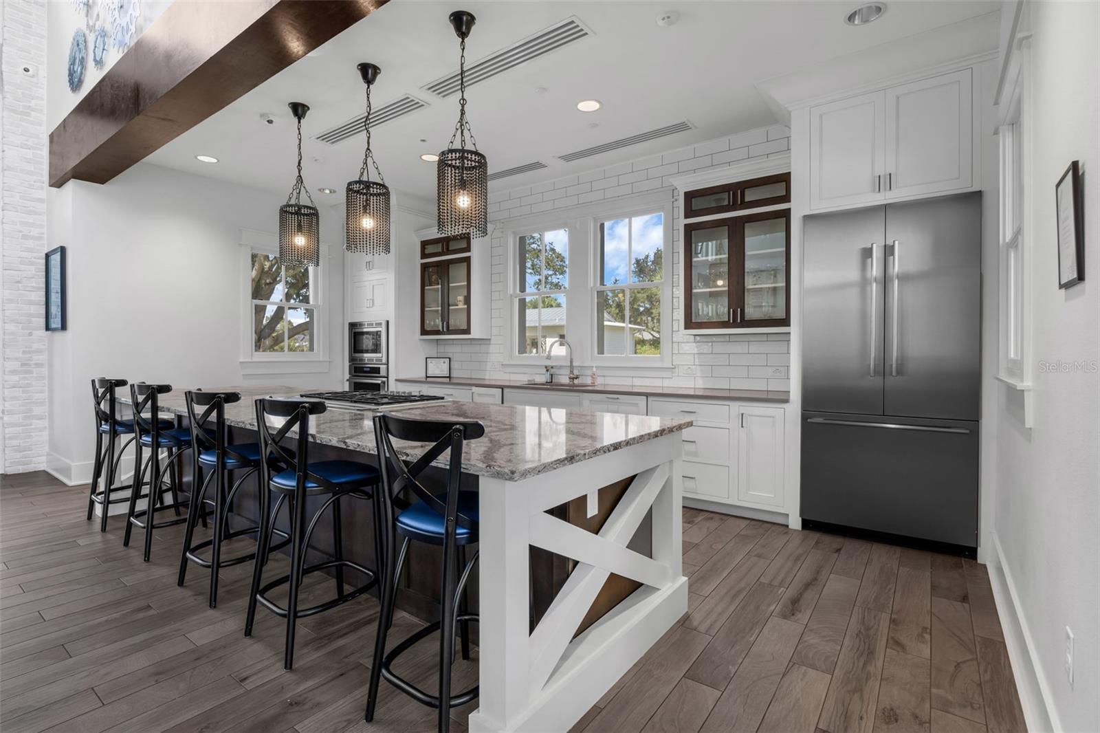 Image 37 of 60 For 936 Kylee Aly