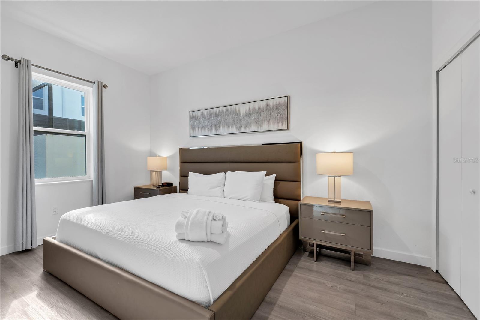 Image 6 of 9 For 509 Famagusta Dr.