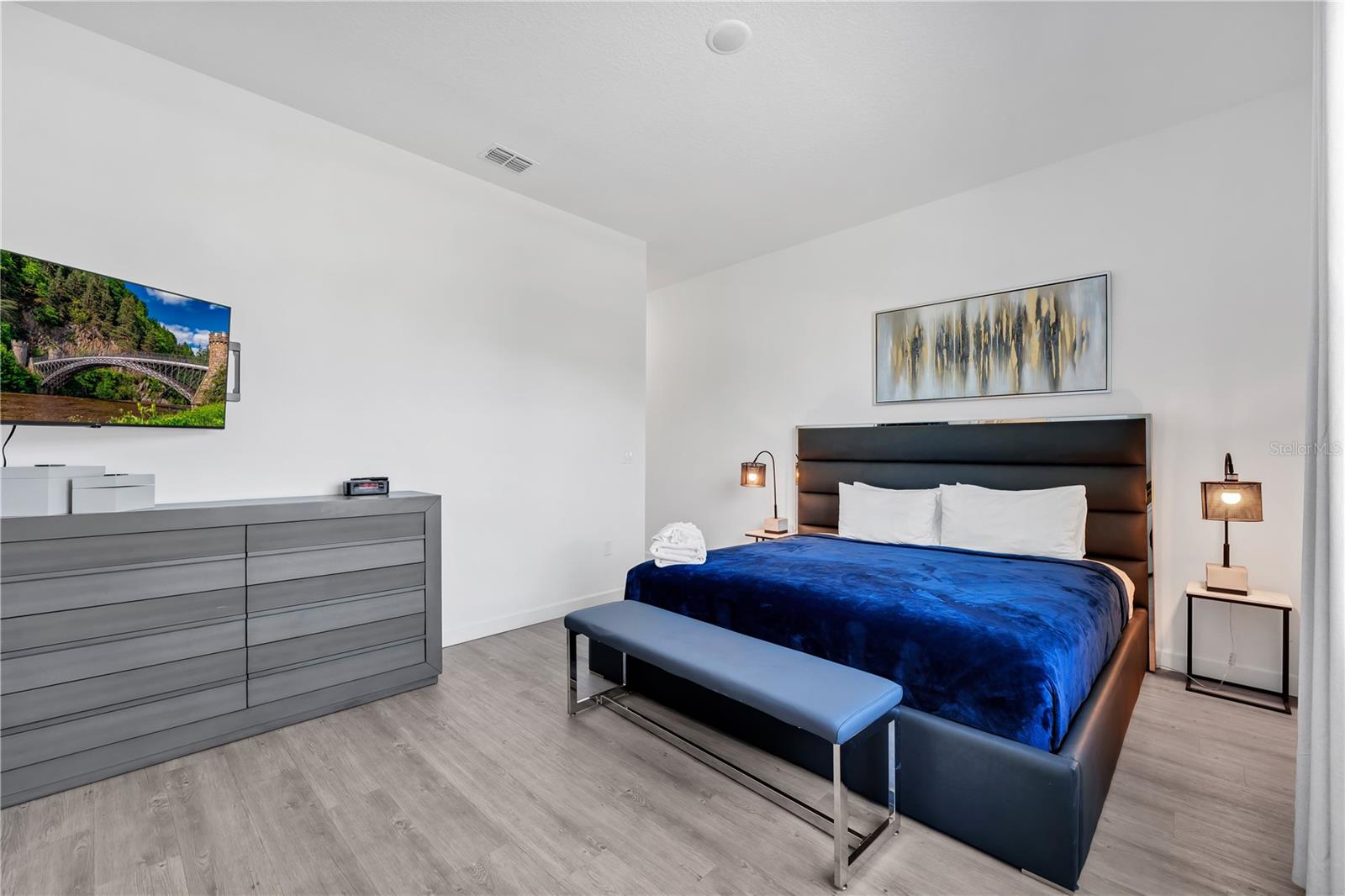 Image 8 of 9 For 509 Famagusta Dr.