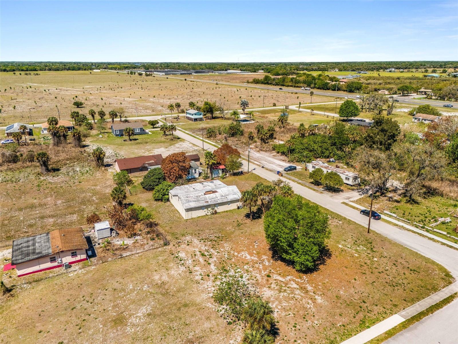 Image 18 of 29 For 23090 Railroad Avenue