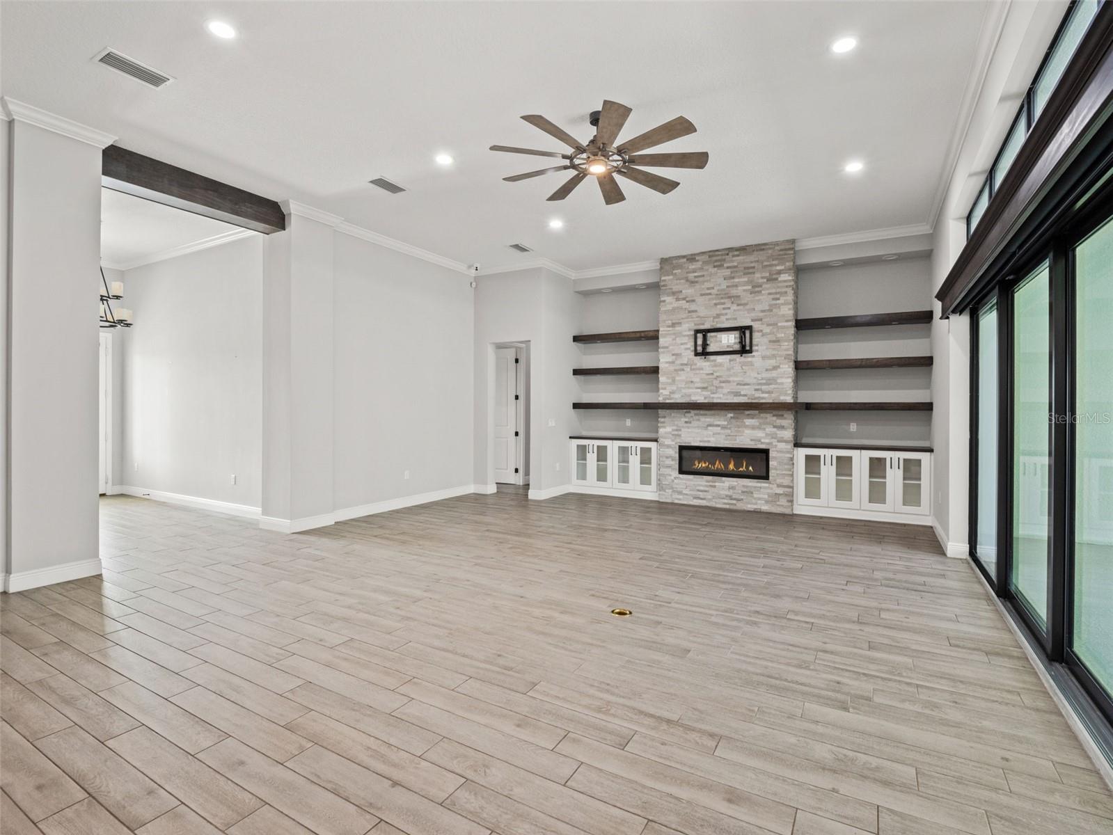 Image 16 of 77 For 34595 Seneca Reserve Drive