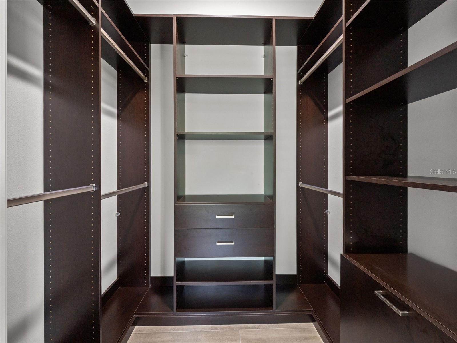 Image 25 of 77 For 34595 Seneca Reserve Drive