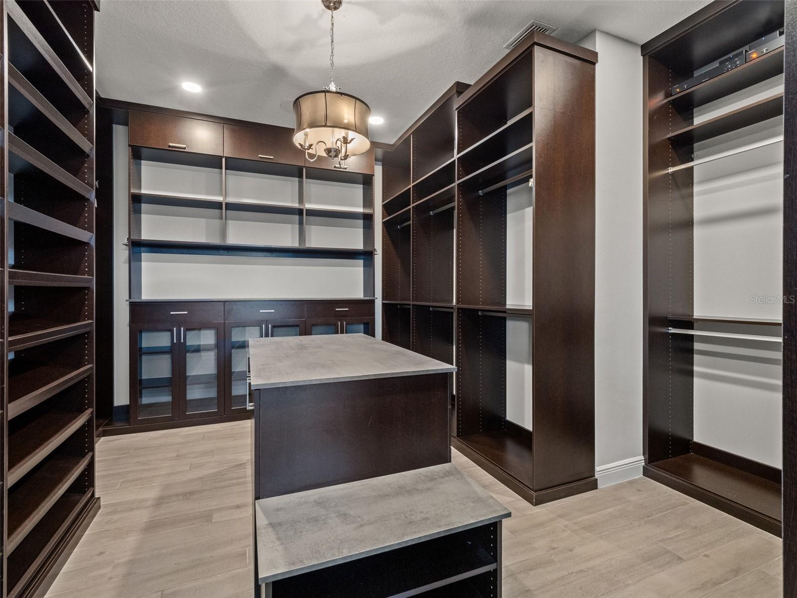 Image 39 of 77 For 34595 Seneca Reserve Drive