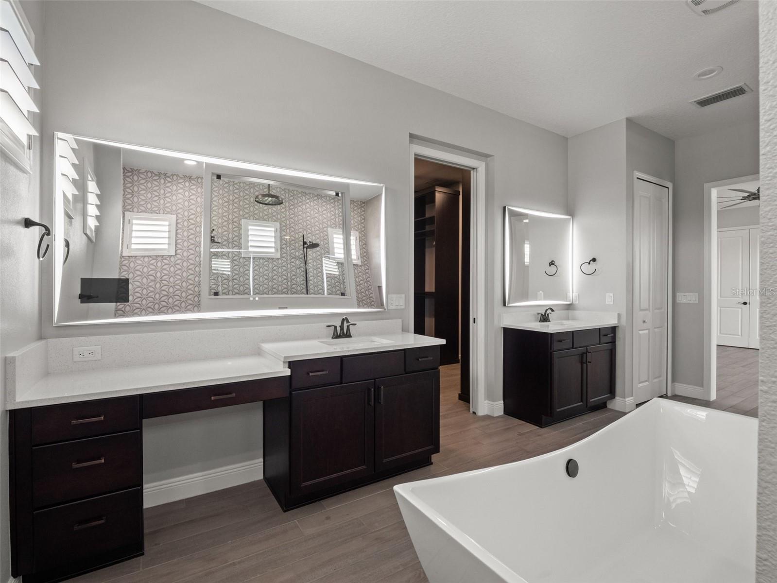 Image 42 of 77 For 34595 Seneca Reserve Drive