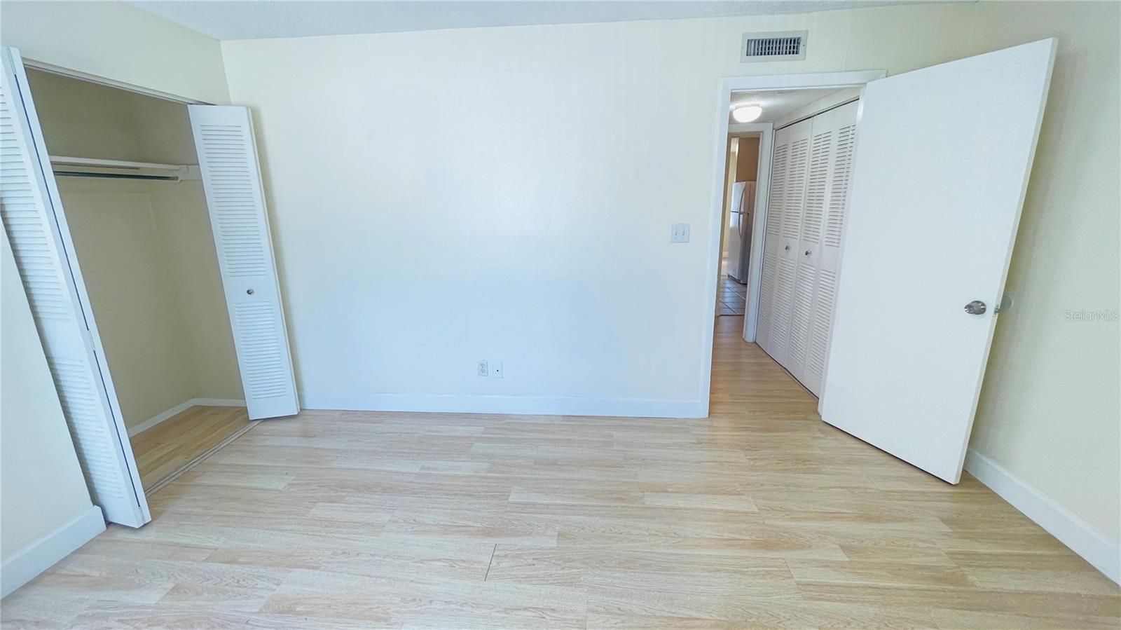 Image 26 of 35 For 7504 Needle Leaf Place 68