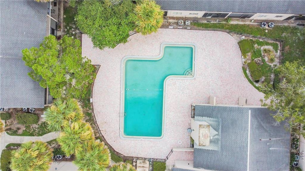 Image 27 of 35 For 7504 Needle Leaf Place 68