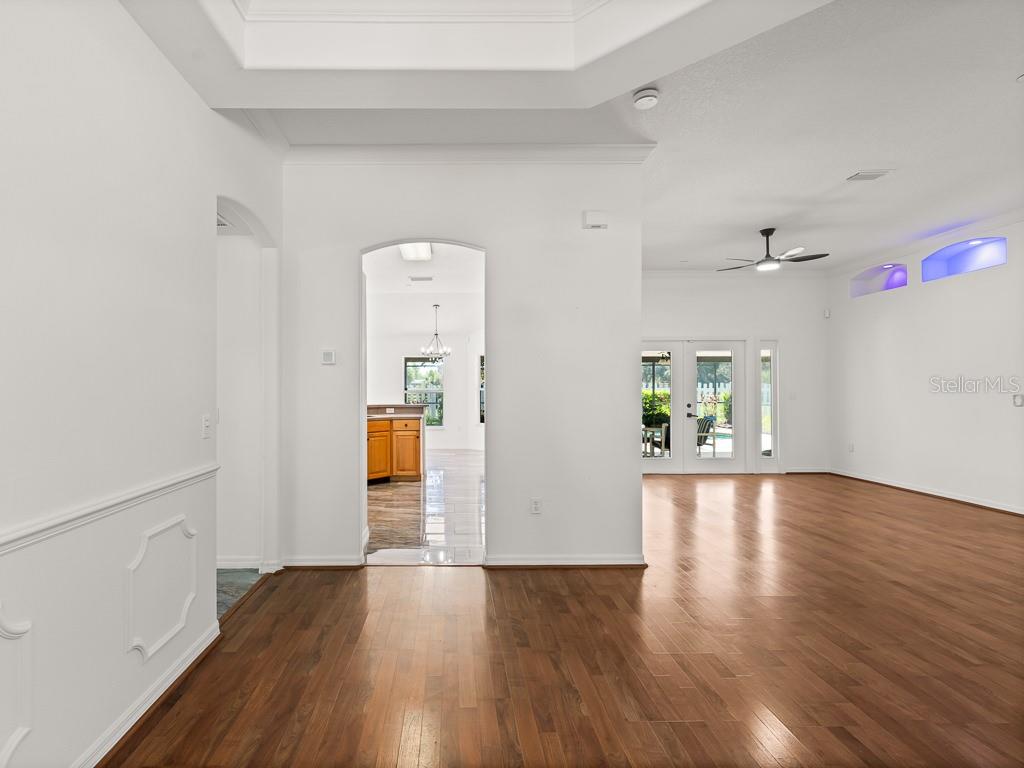 Image 10 of 50 For 23024 Oak Prairie Circle