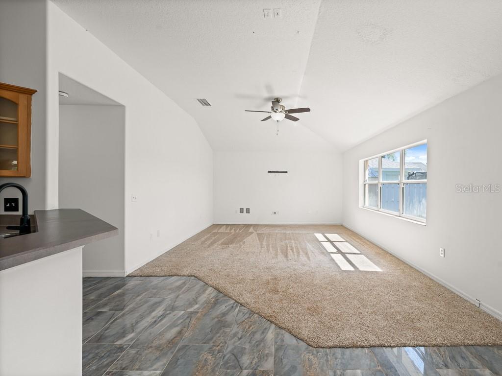 Image 15 of 50 For 23024 Oak Prairie Circle