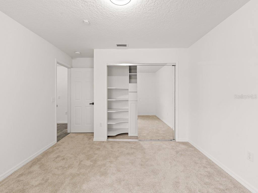 Image 22 of 50 For 23024 Oak Prairie Circle