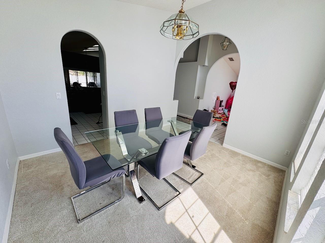 Image 12 of 37 For 709 Hallowell Circle