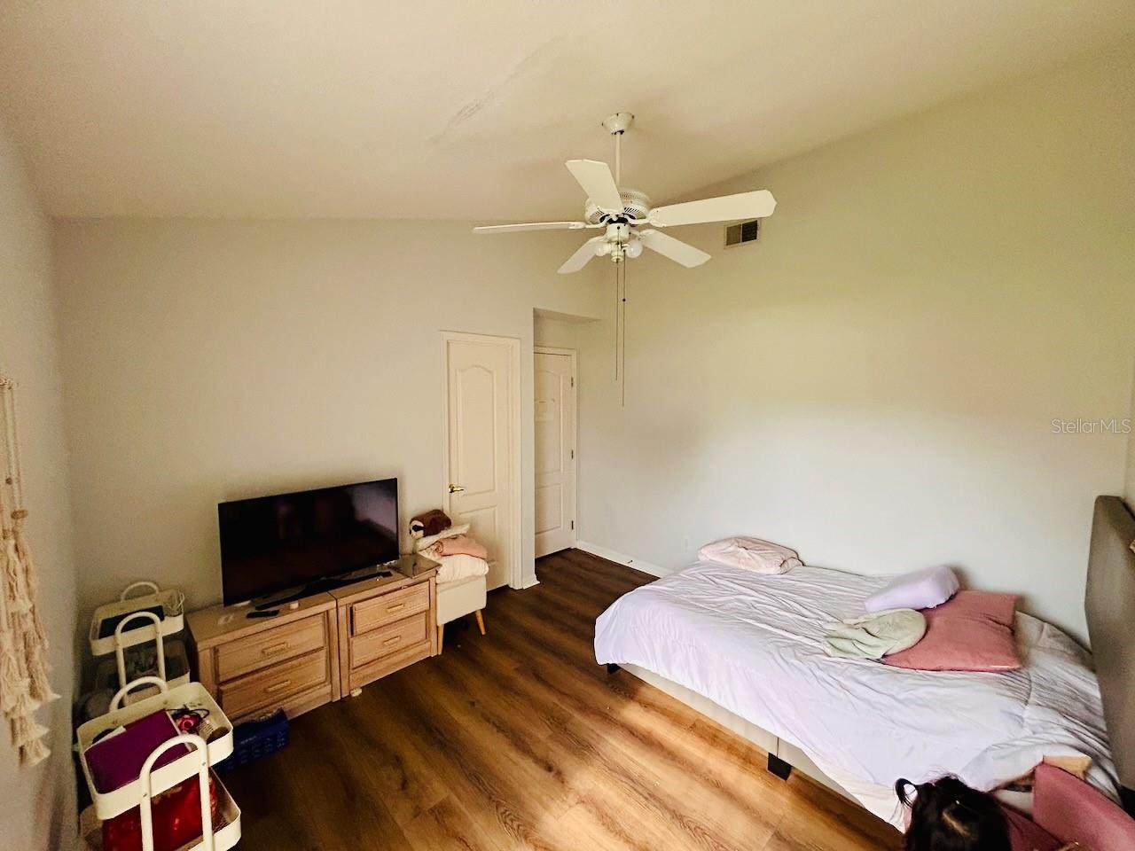 Image 30 of 37 For 709 Hallowell Circle