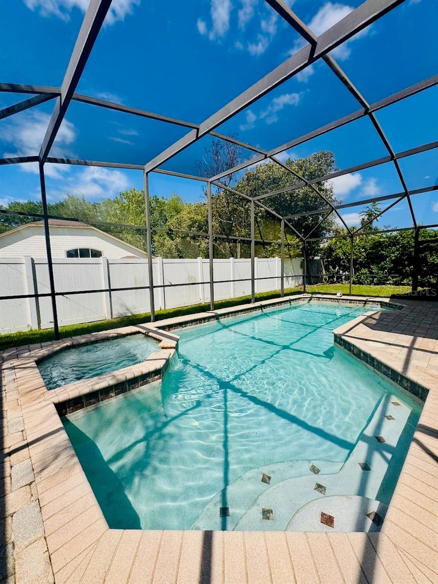 Image 32 of 37 For 709 Hallowell Circle