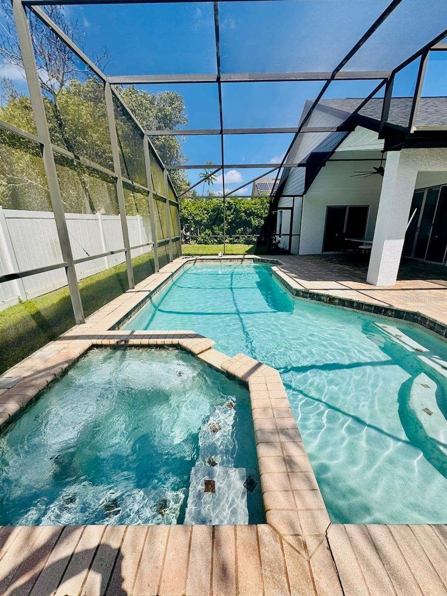 Image 33 of 37 For 709 Hallowell Circle