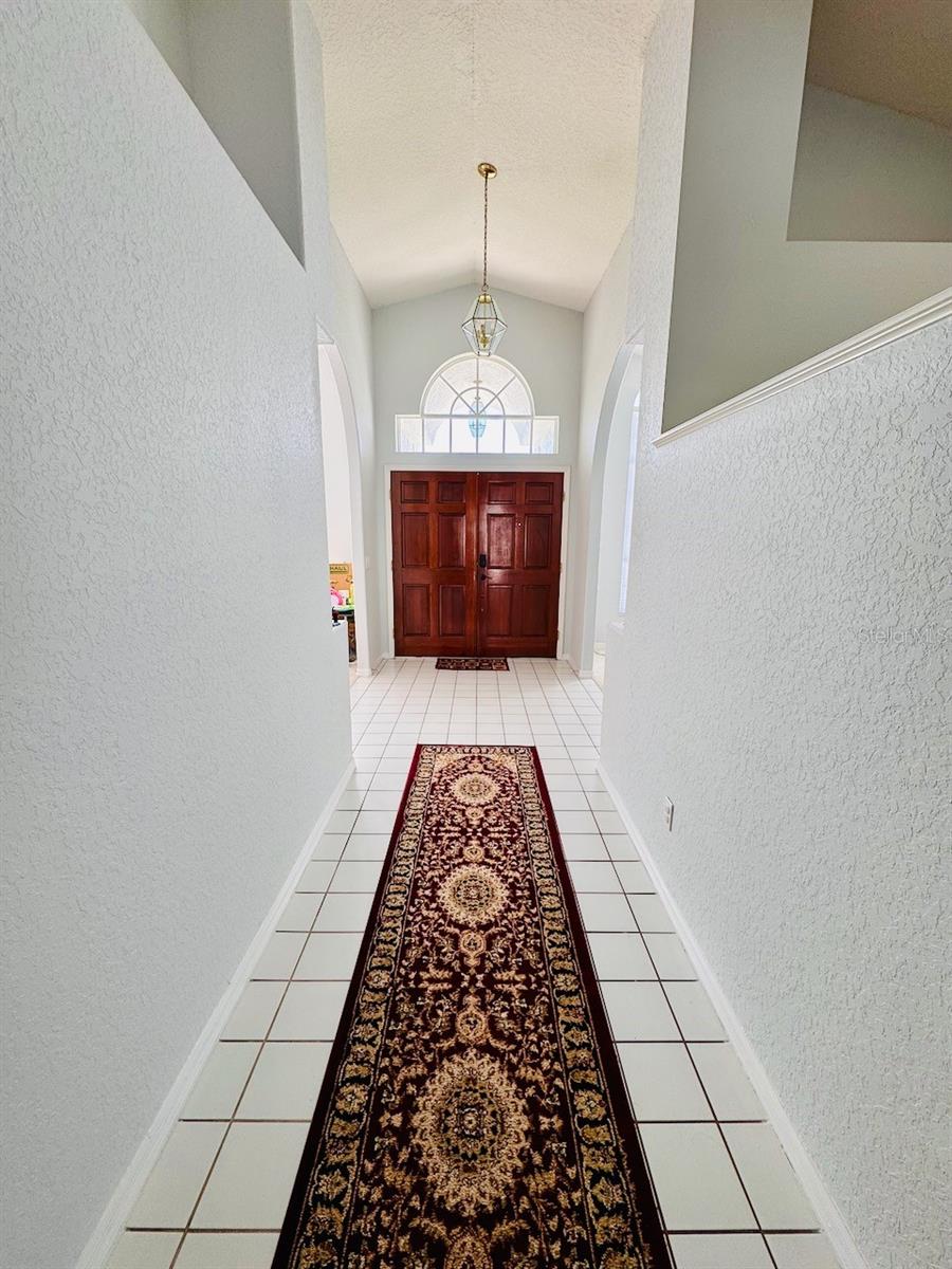 Image 8 of 37 For 709 Hallowell Circle