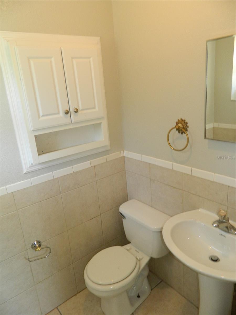 Image 13 of 18 For 2412 Greenwood Street