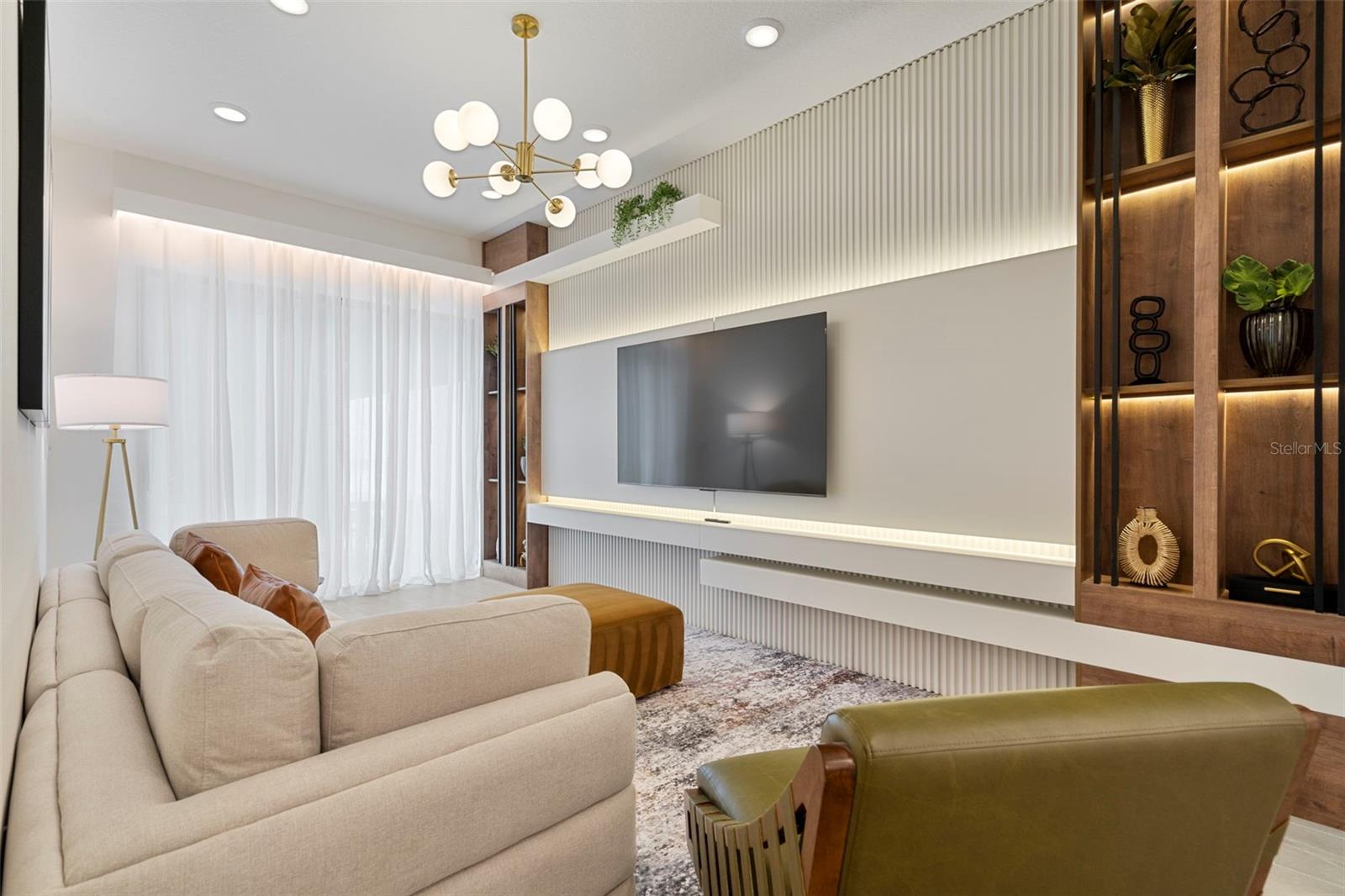 Image 13 of 69 For 10287 Ebb Tide Lane