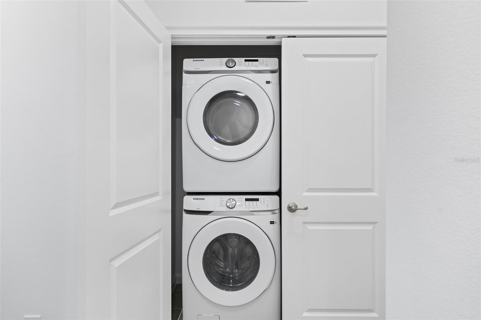 Image 30 of 69 For 10287 Ebb Tide Lane