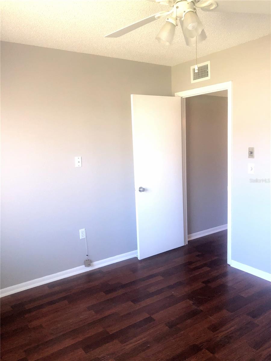 Image 10 of 16 For 5942 Peregrine Avenue 22c