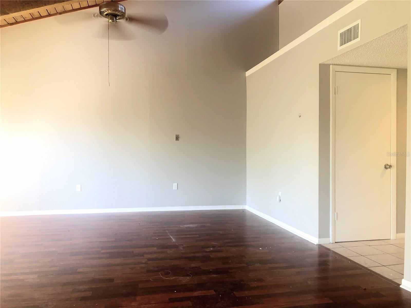 Image 3 of 16 For 5942 Peregrine Avenue 22c