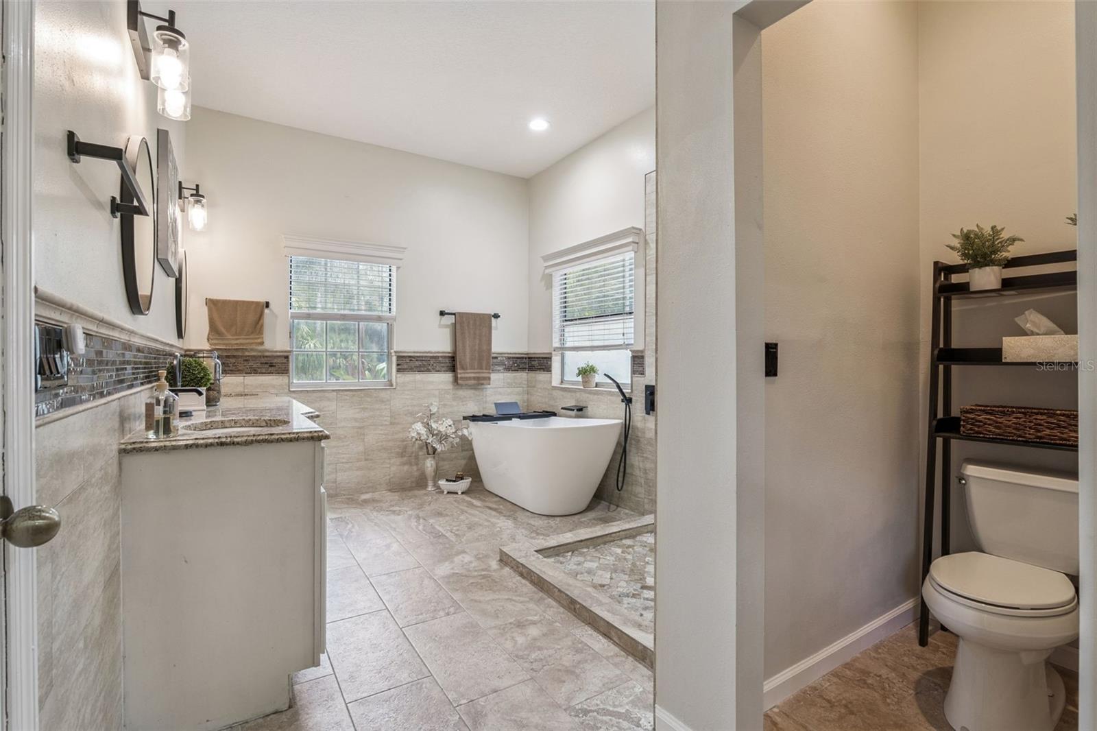 Image 30 of 70 For 383 Eagle Creek Circle