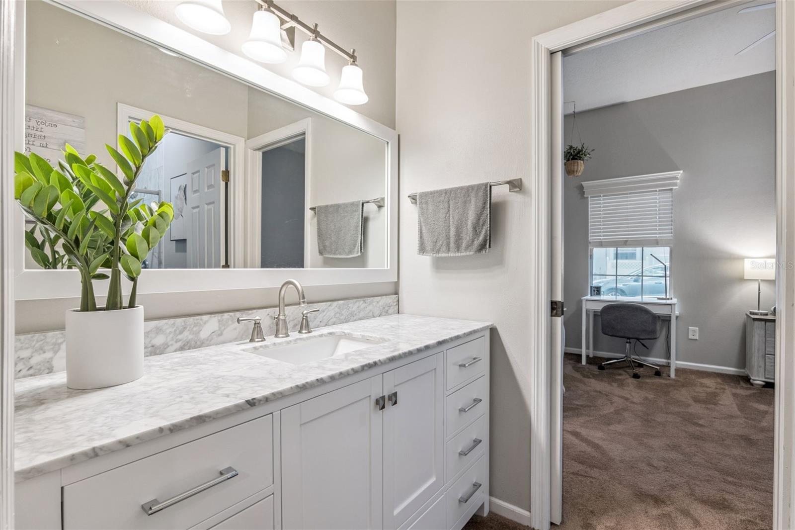 Image 33 of 70 For 383 Eagle Creek Circle