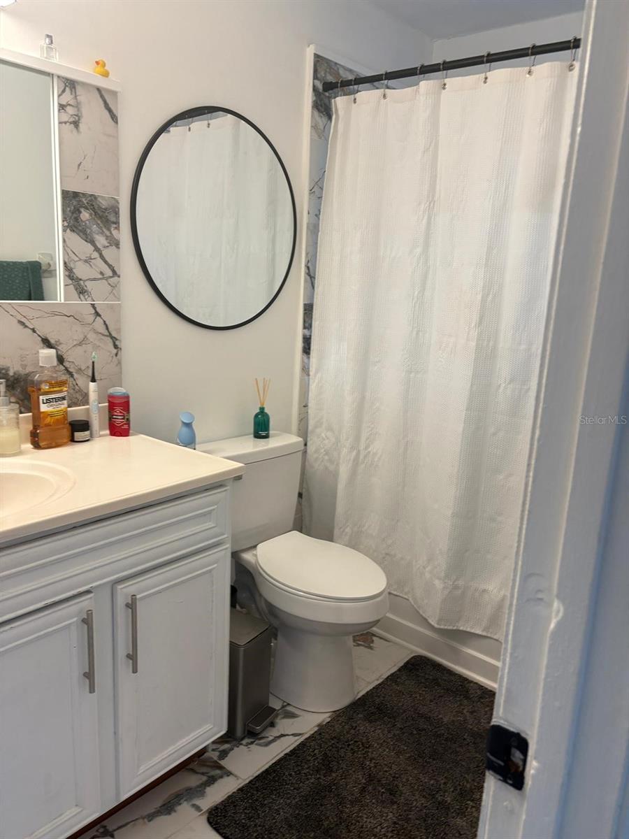 Image 4 of 17 For 7703 Hillcrest Terrace