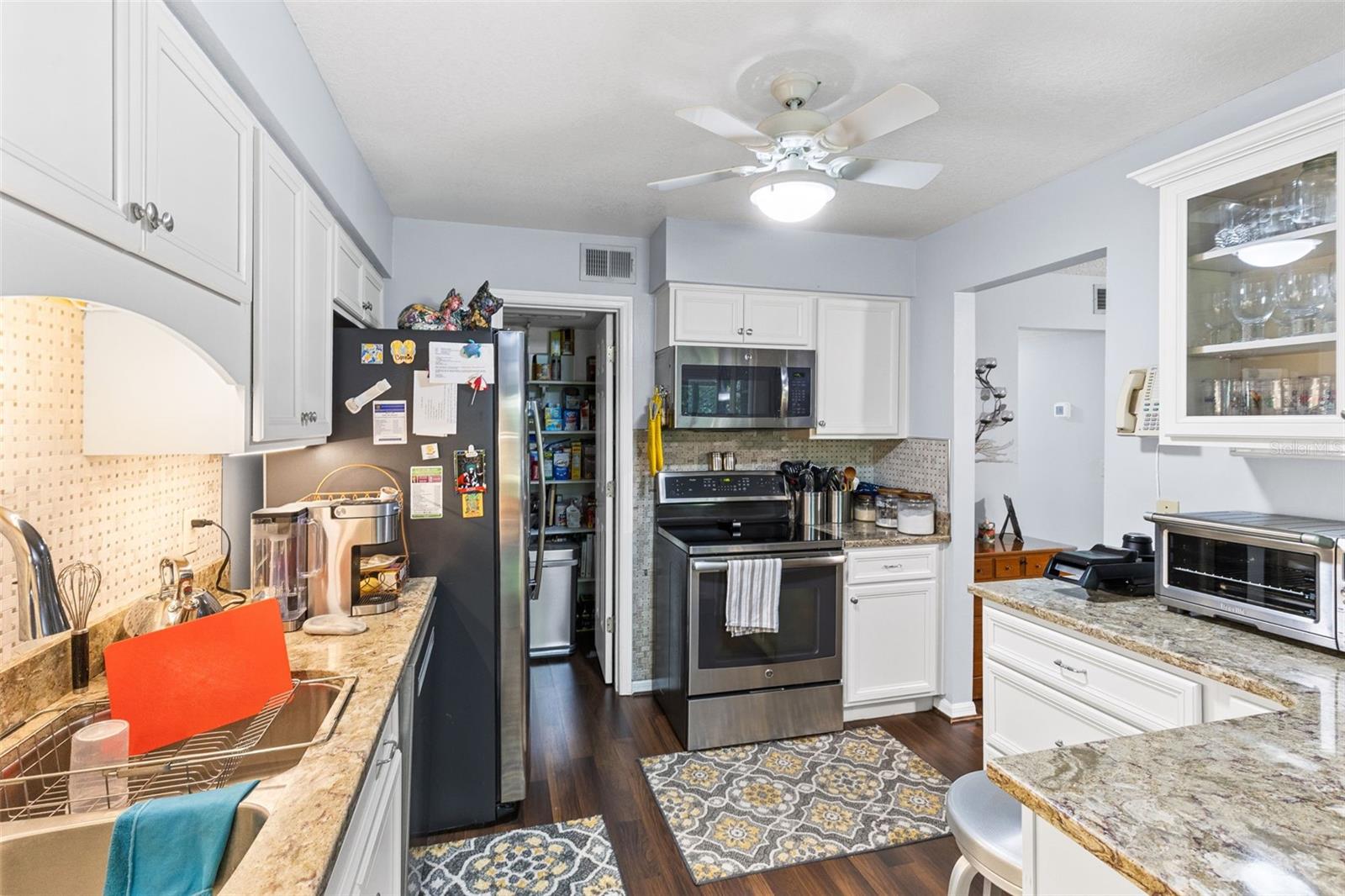 Image 12 of 27 For 2246 Coach House Boulevard 504