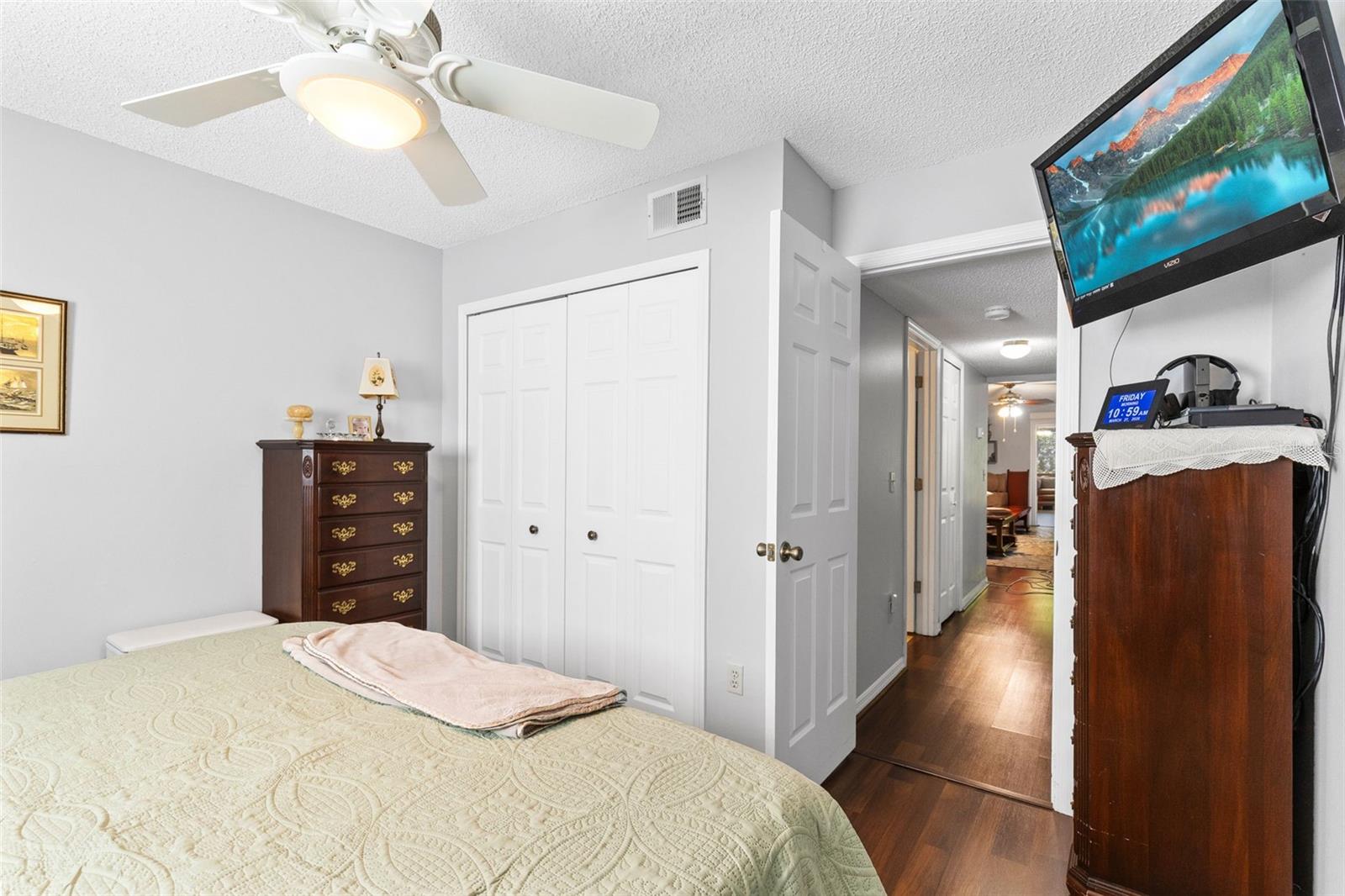 Image 17 of 27 For 2246 Coach House Boulevard 504