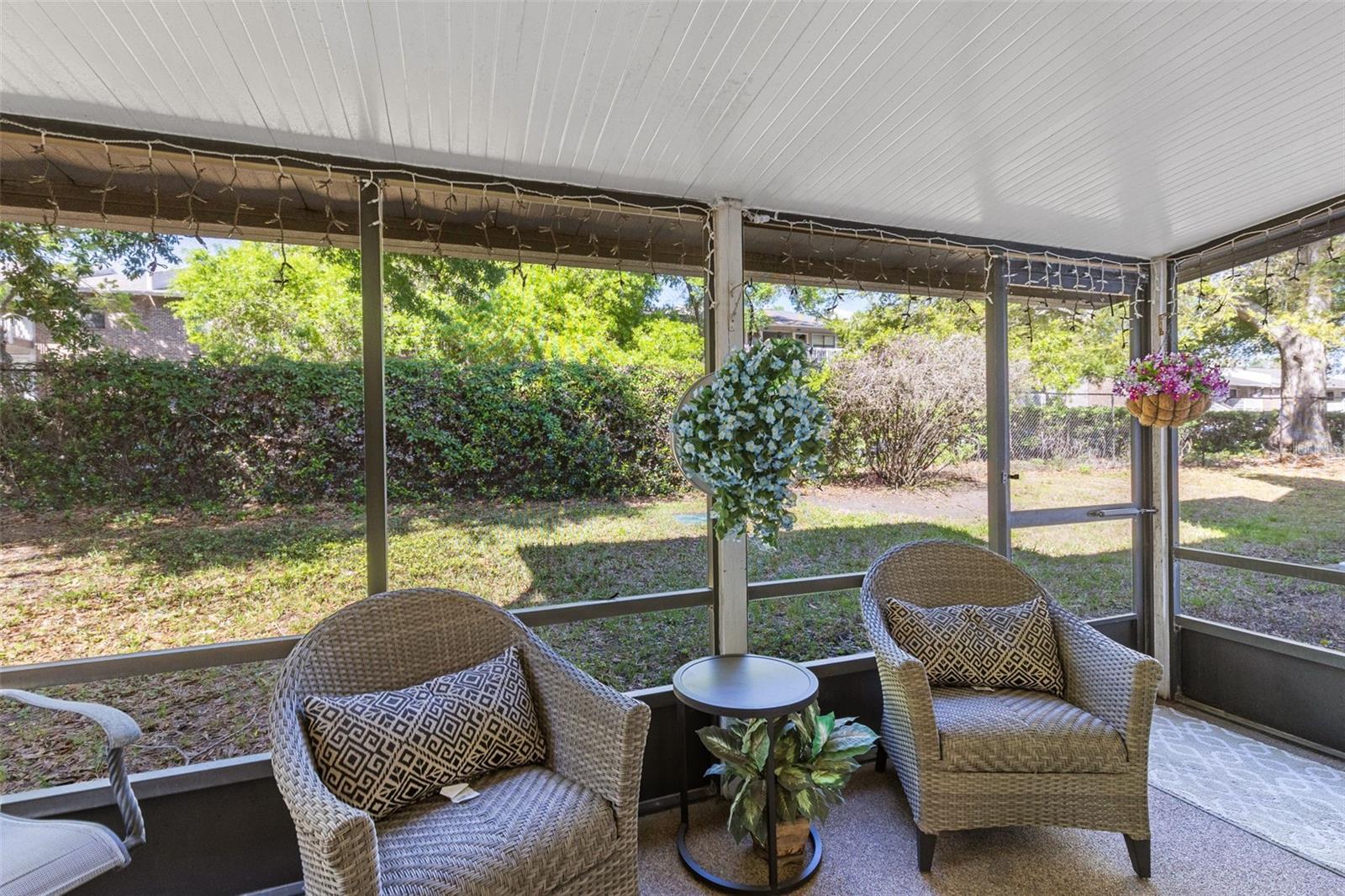 Image 21 of 27 For 2246 Coach House Boulevard 504