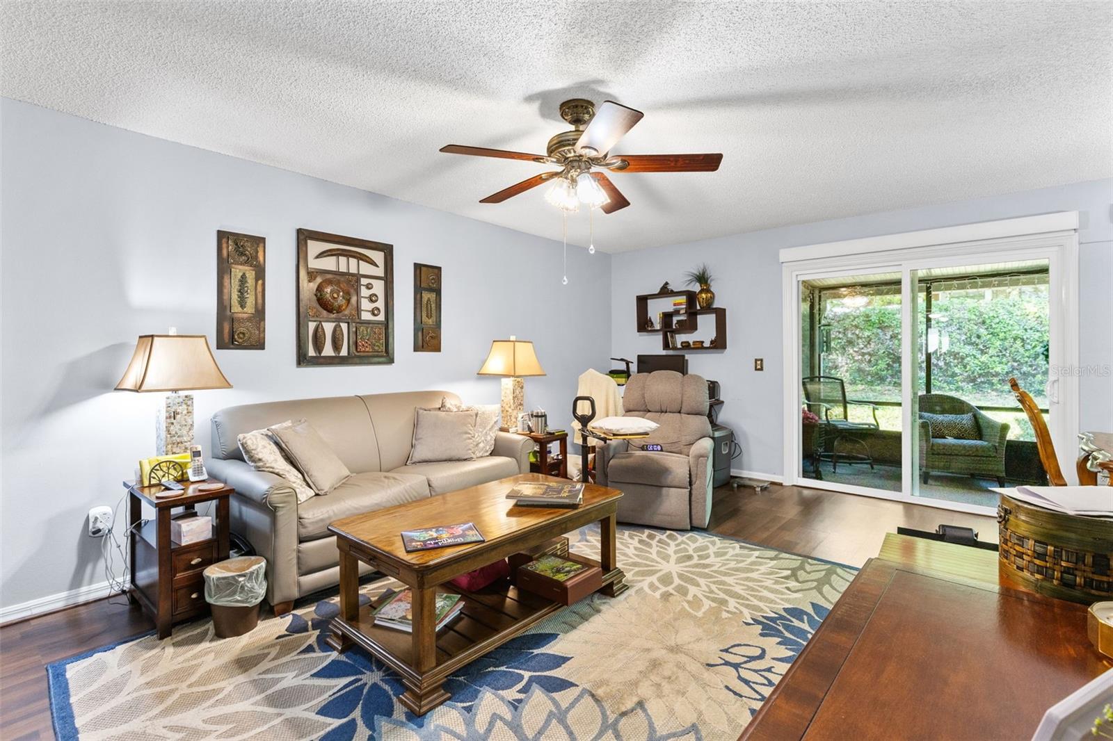 Image 6 of 27 For 2246 Coach House Boulevard 504