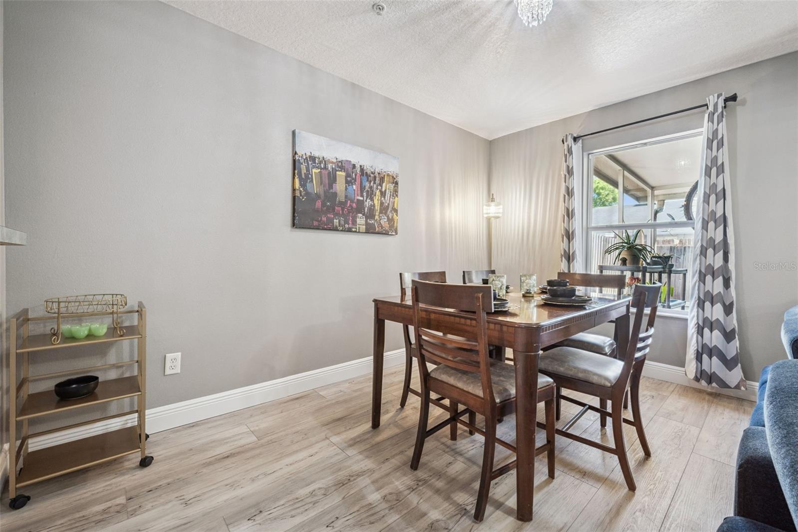 Image 6 of 38 For 1325 Fettler Way