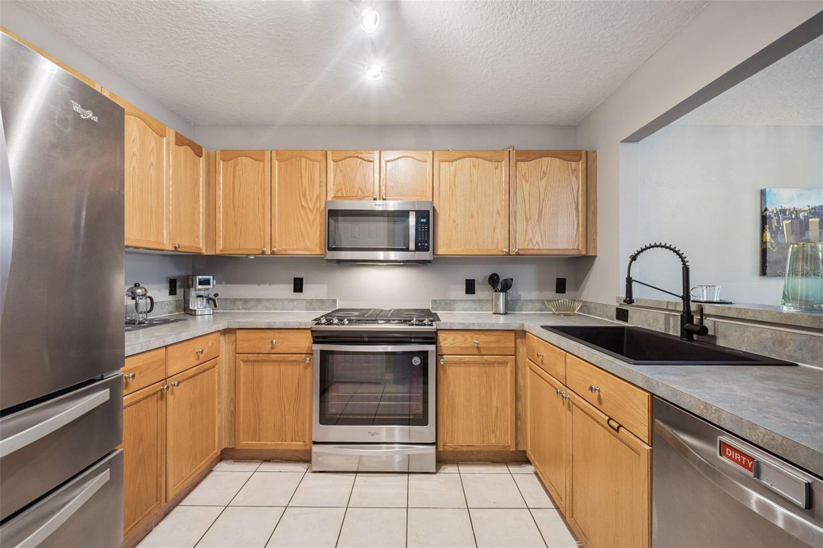 Image 8 of 38 For 1325 Fettler Way