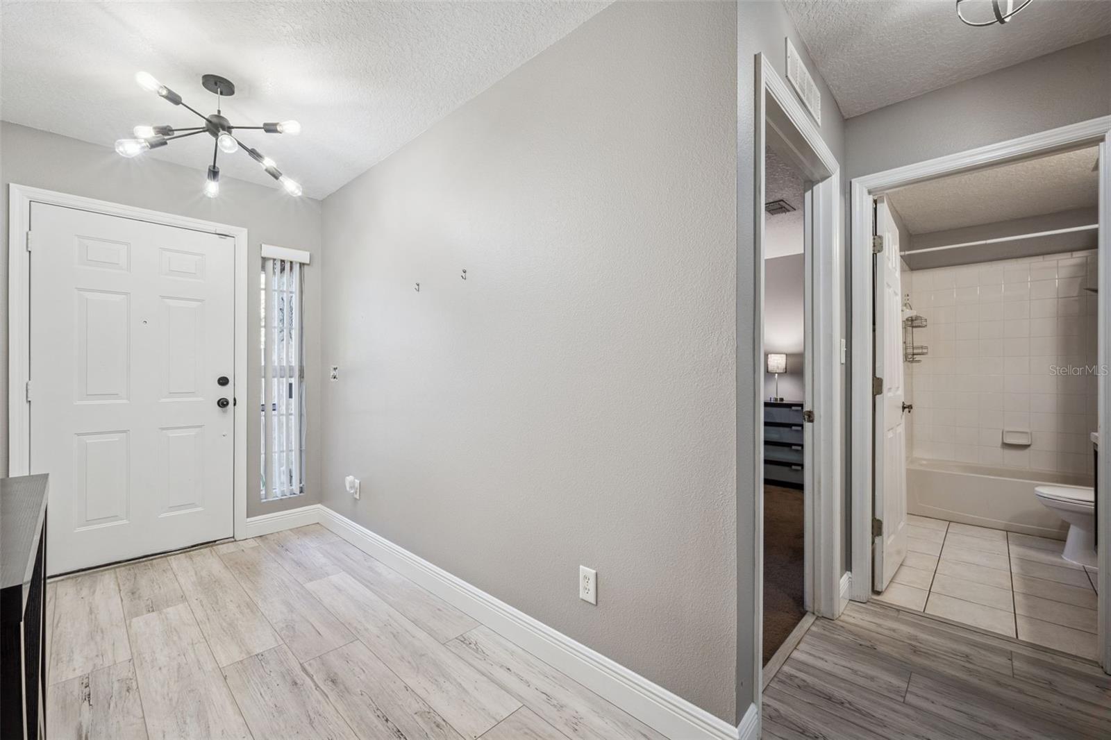 Image 9 of 38 For 1325 Fettler Way