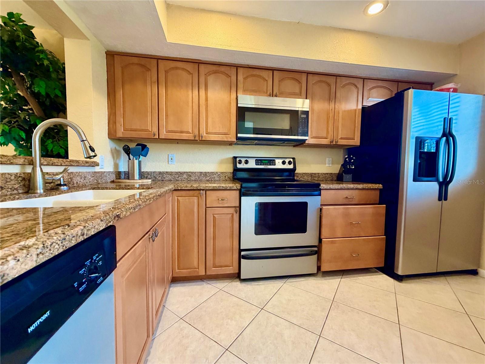 Image 11 of 26 For 5151 N Highway A1a  212