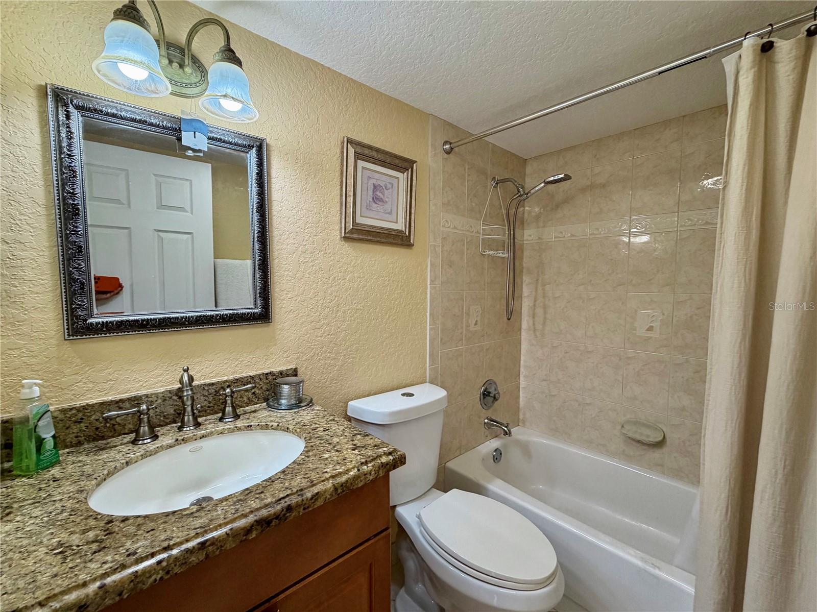 Image 15 of 26 For 5151 N Highway A1a  212