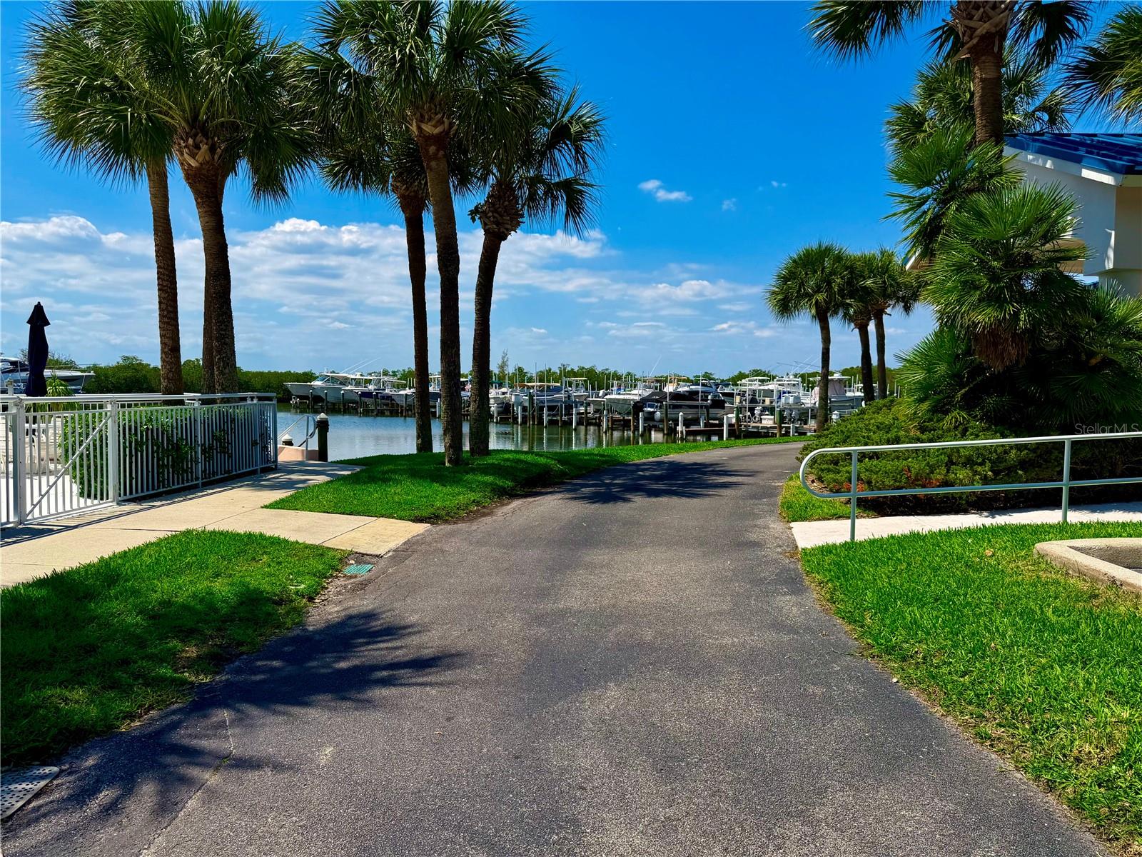 Image 21 of 26 For 5151 N Highway A1a  212