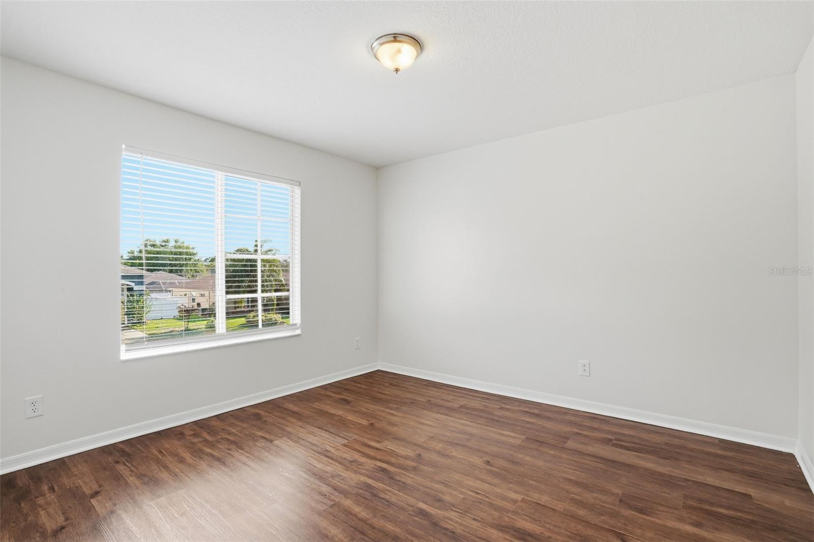 Image 16 of 30 For 12639 Longcrest Drive