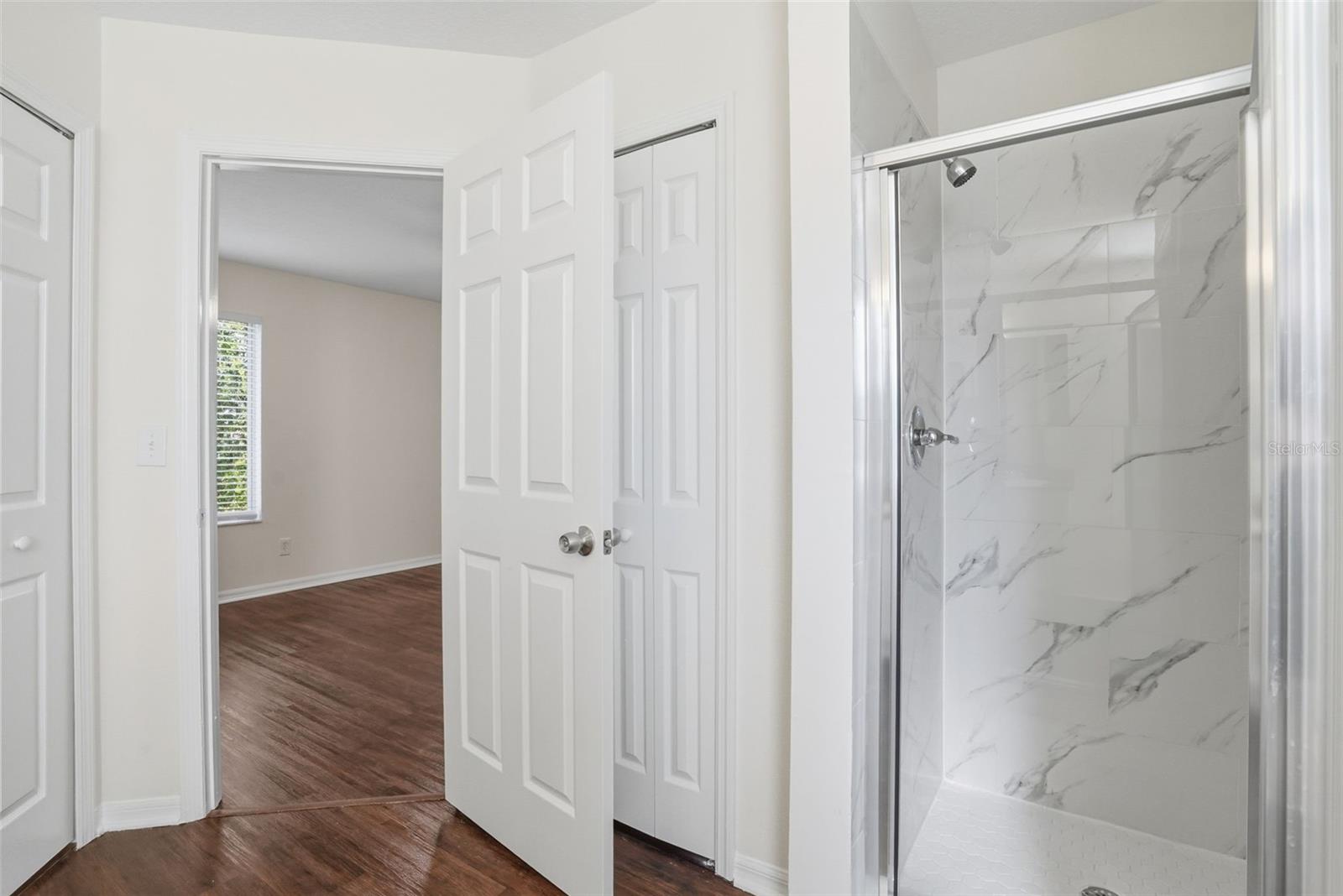 Image 25 of 30 For 12639 Longcrest Drive