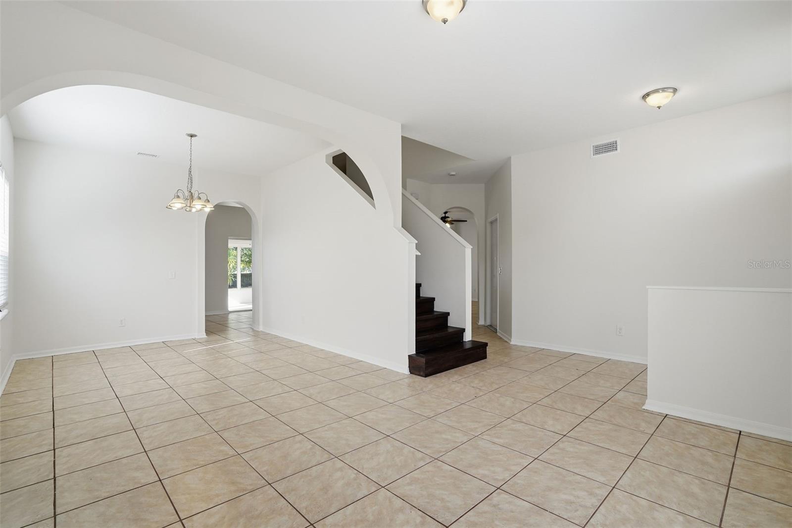 Image 5 of 30 For 12639 Longcrest Drive