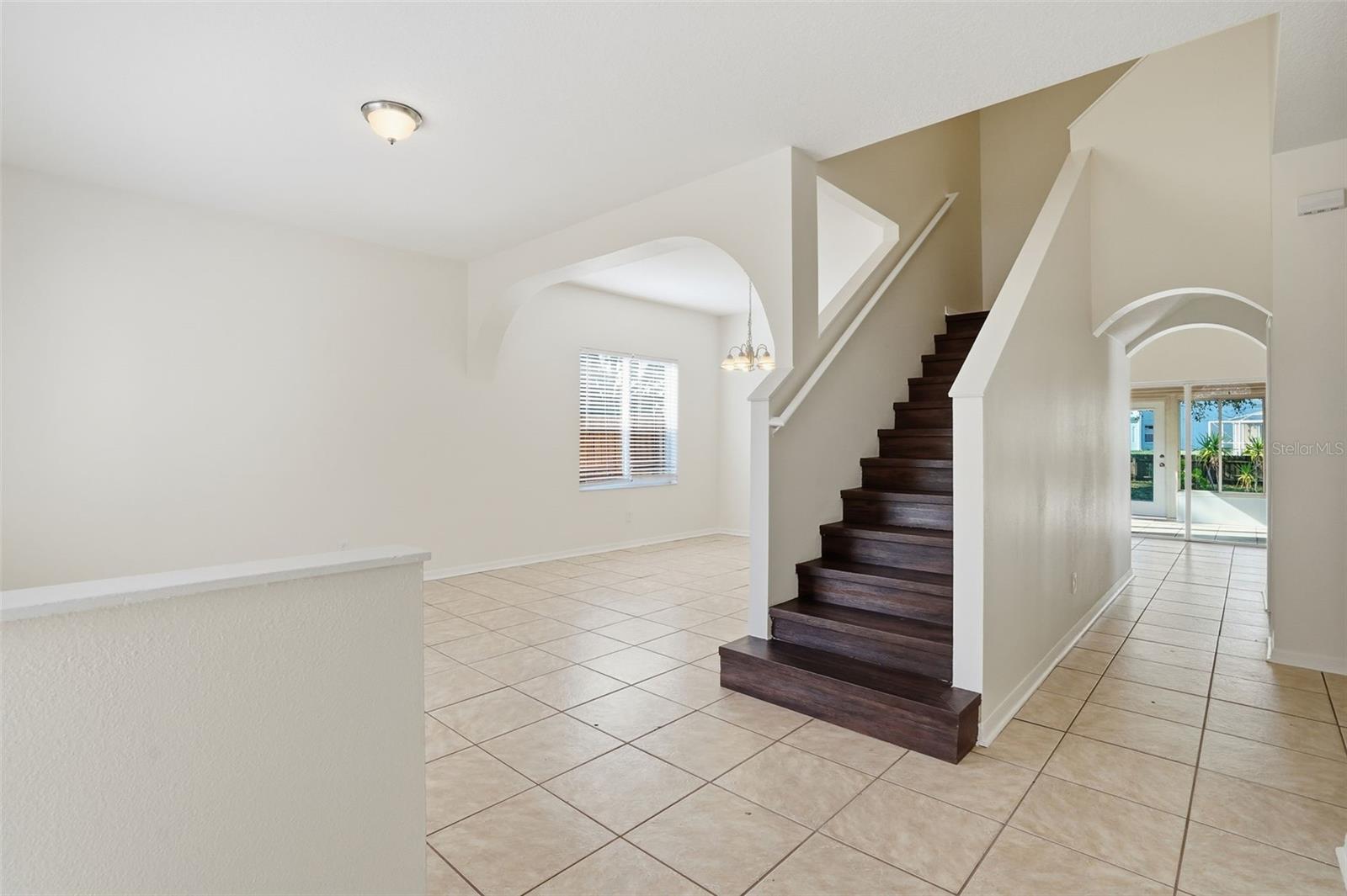 Image 7 of 30 For 12639 Longcrest Drive