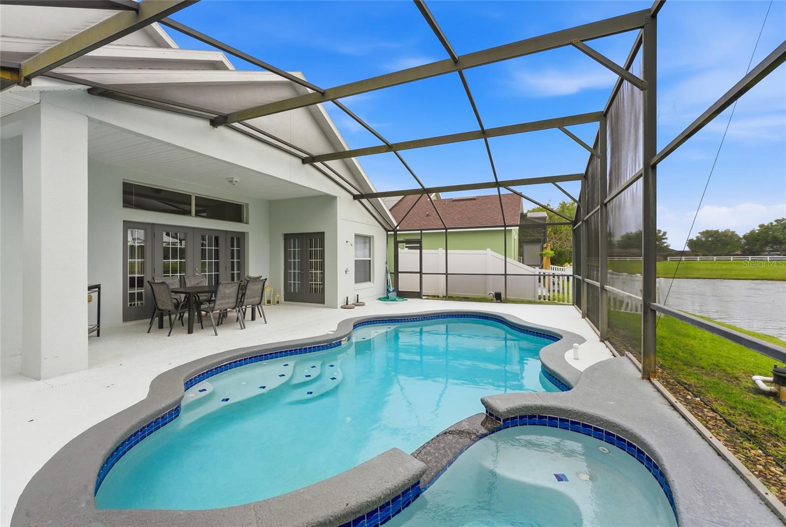 Image 25 of 28 For 748 Stonewyk Way