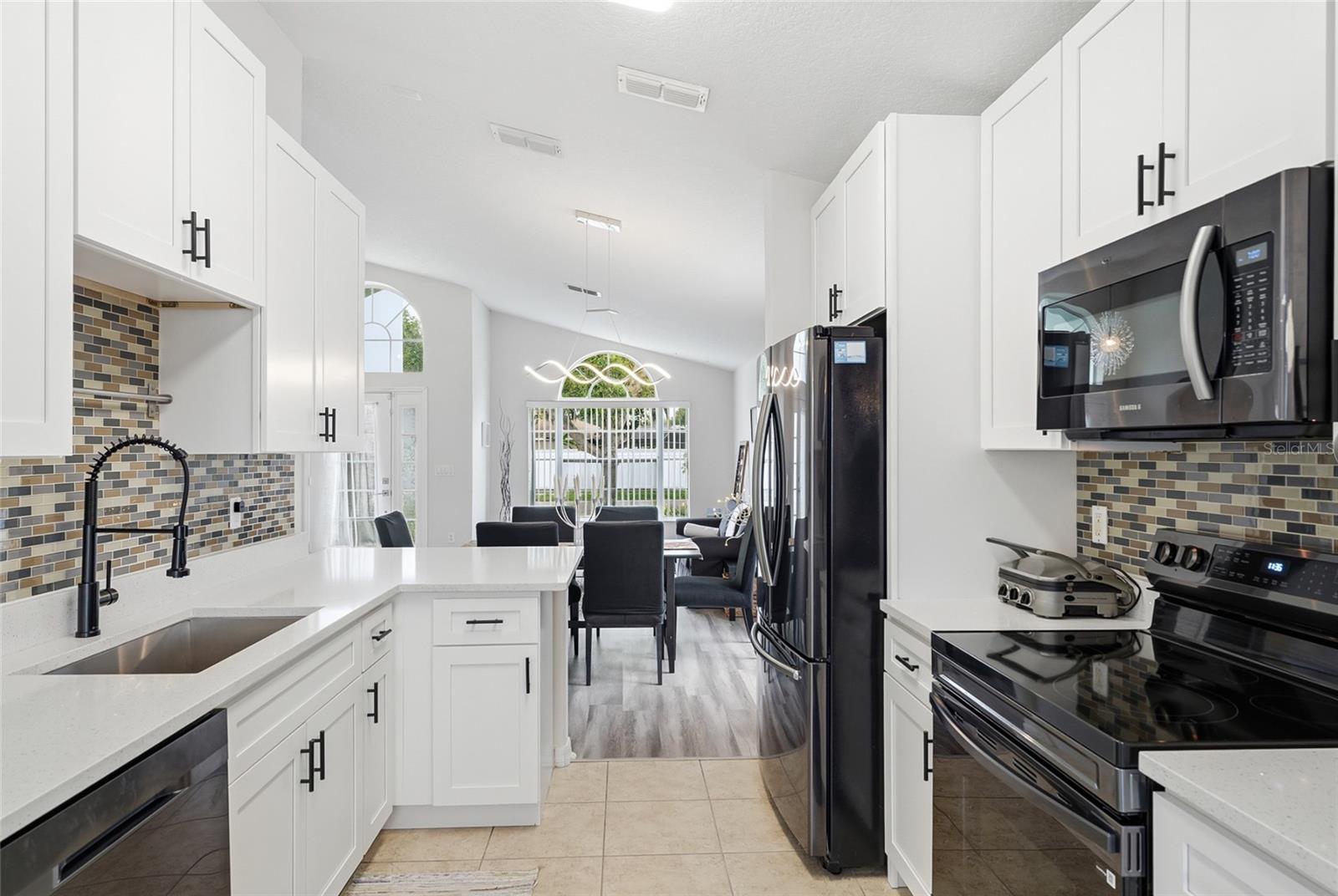 Image 9 of 28 For 748 Stonewyk Way