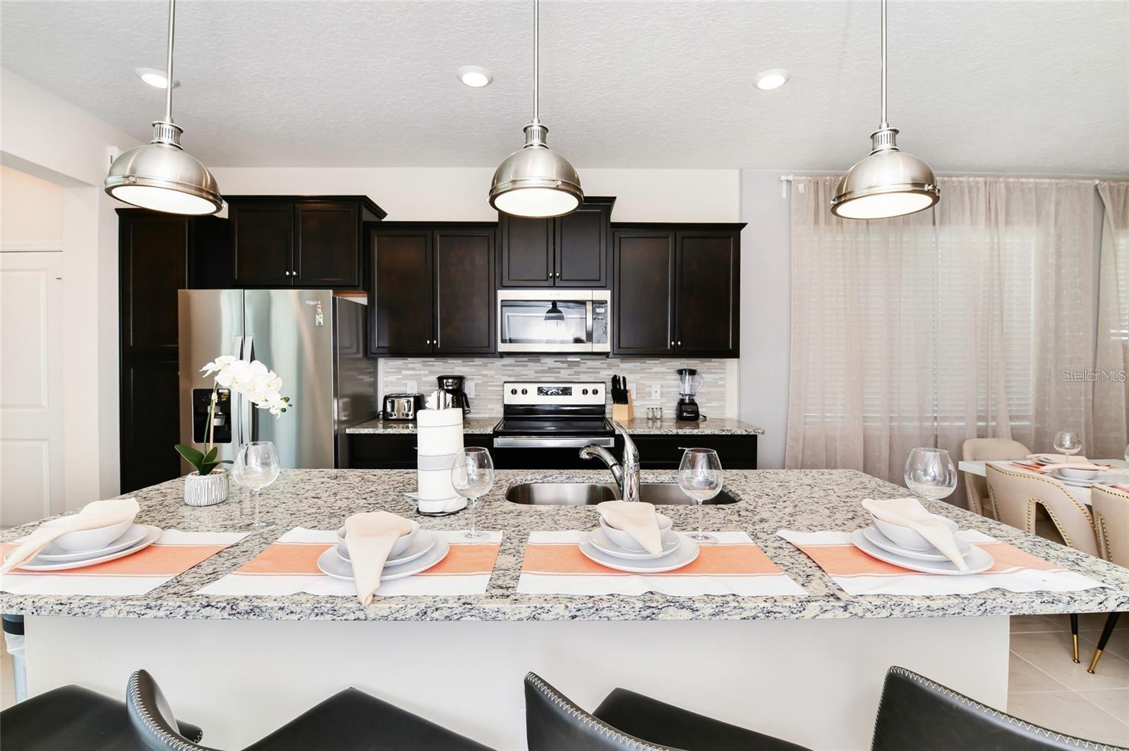 Image 10 of 52 For 3373 Lilac Way