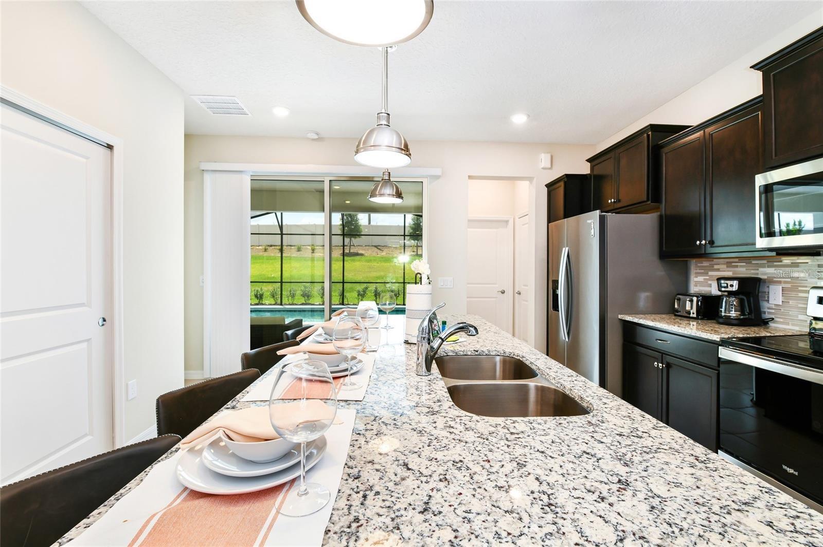 Image 17 of 52 For 3373 Lilac Way